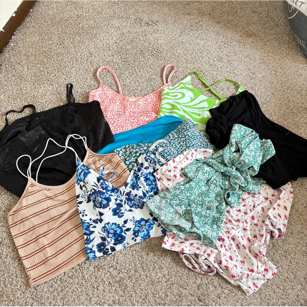 Bundle of SHEIN Tops and Skirts size small and medium